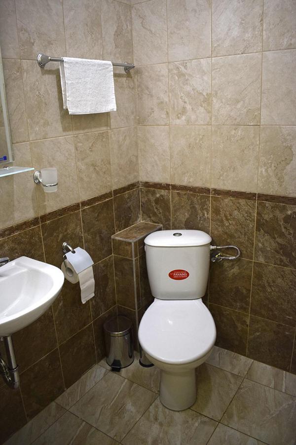 Starlight Studios Burgas Esterno foto