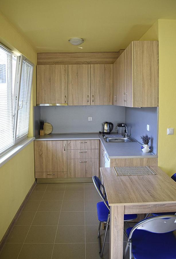 Starlight Studios Burgas Esterno foto